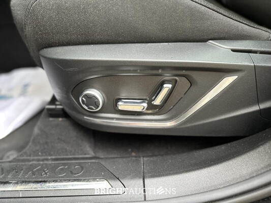 Lynk & Co 01 PHEV 7DCTH 132kw 261pk 2023