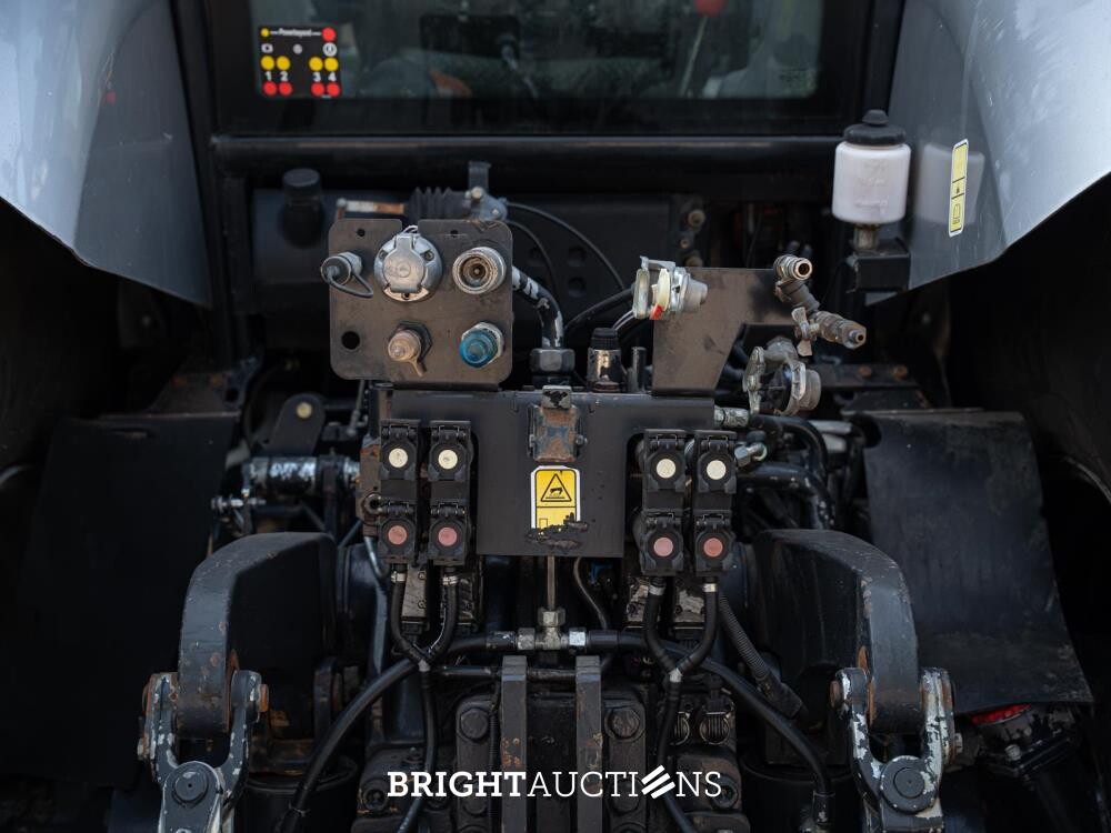 Lamborghini R8.270 DCR 270PK 4x4 Deutz 6 cilinder 