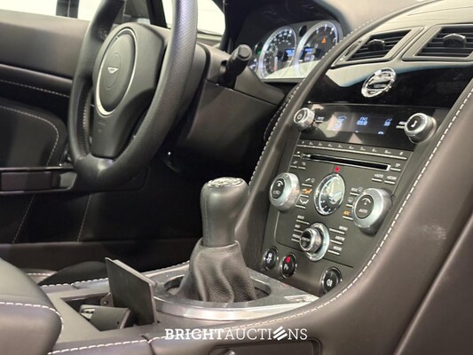 Aston Martin V8 Vantage 4.7 V8 426pk 2013, 8-TZG-67