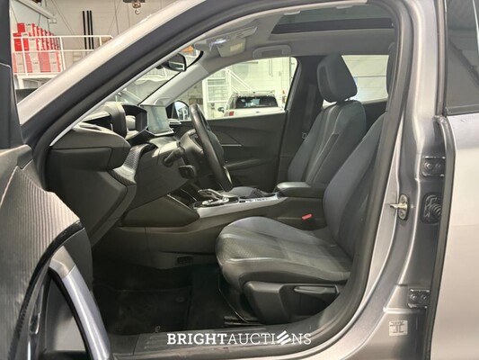 Peugeot 2008 e- EV Allure 50 kWh 136pk 2020 (Origineel-NL), K-173-DD