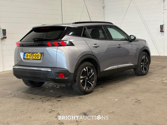 Peugeot 2008 e- EV Allure 50 kWh 136pk 2020 (Origineel-NL), K-173-DD