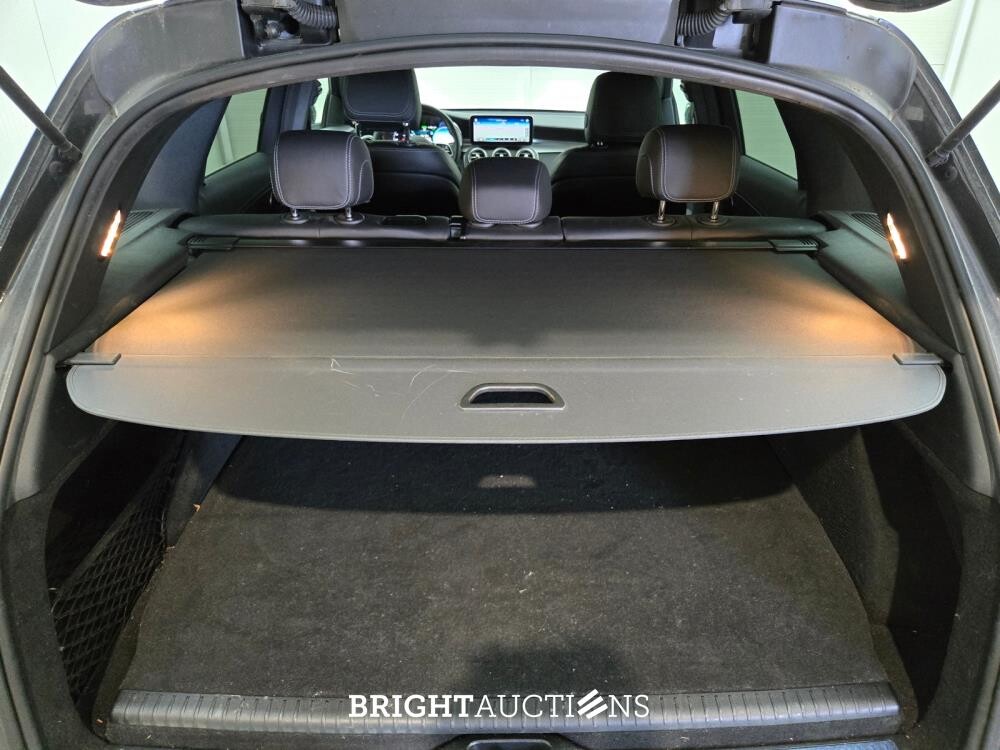 Mercedes-Benz GLC300e Business Solution Luxury 4MATIC 333pk 2021 (Origineel-NL) GLC-Klasse, L-467-FB