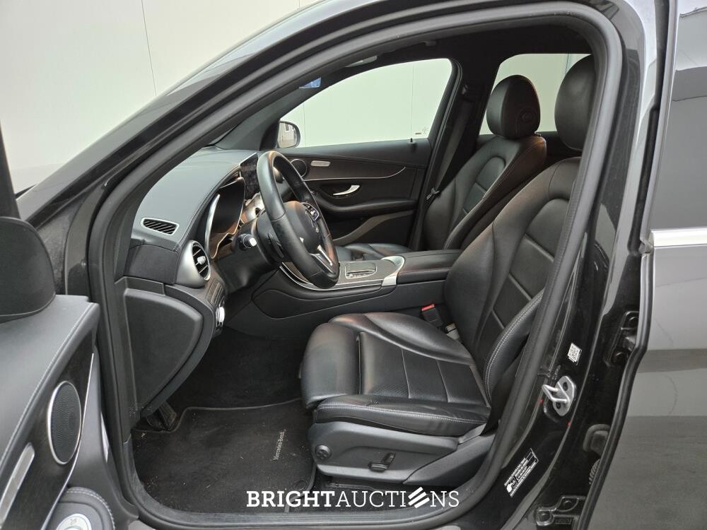 Mercedes-Benz GLC300e Business Solution Luxury 4MATIC 333pk 2021 (Origineel-NL) GLC-Klasse, L-467-FB