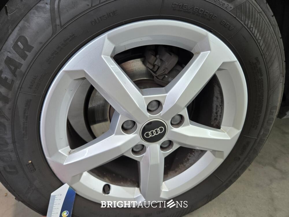 Audi Q2 30 Pro Line TFSI 110pk 2024 (Origineel-NL), X-300-RH