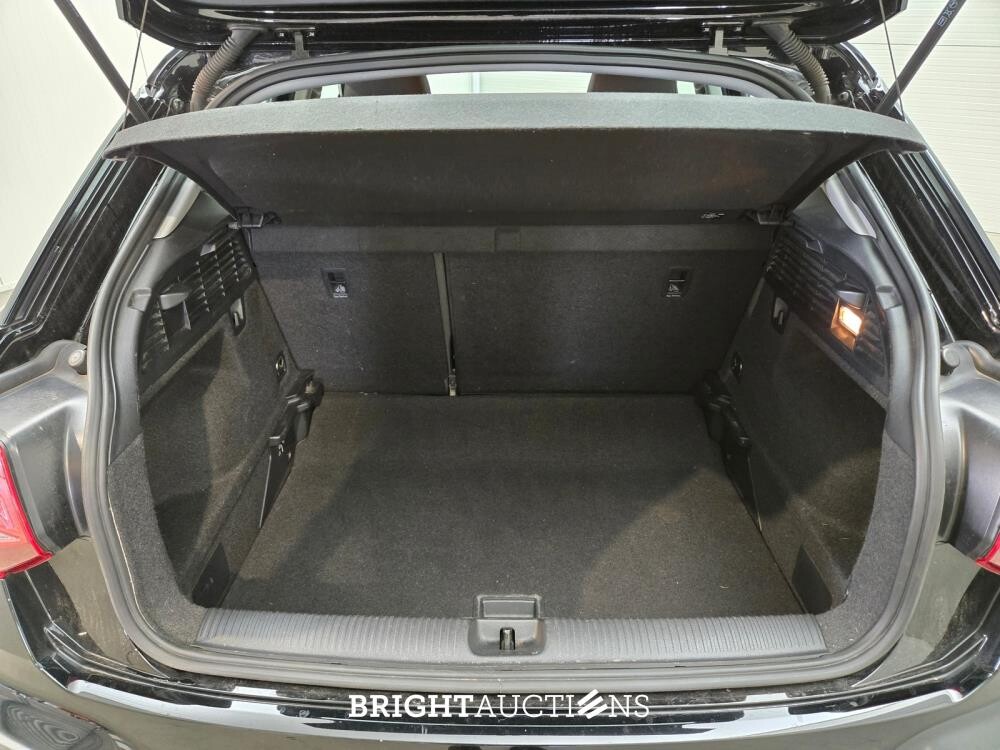 Audi Q2 30 Pro Line TFSI 110pk 2024 (Origineel-NL), X-300-RH