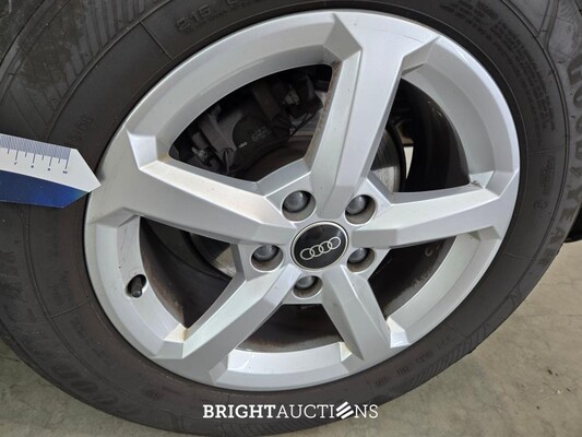 Audi Q2 30 Pro Line TFSI 110pk 2024 (Origineel-NL), X-300-RH