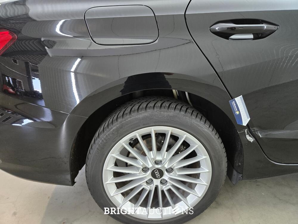 Audi A3 Limousine 30 Business edition TFSI 110pk 2021 (Origineel-NL), L-323-JK