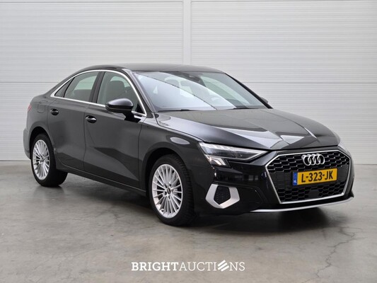 Audi A3 Limousine 30 Business edition TFSI 110pk 2021 (Origineel-NL), L-323-JK