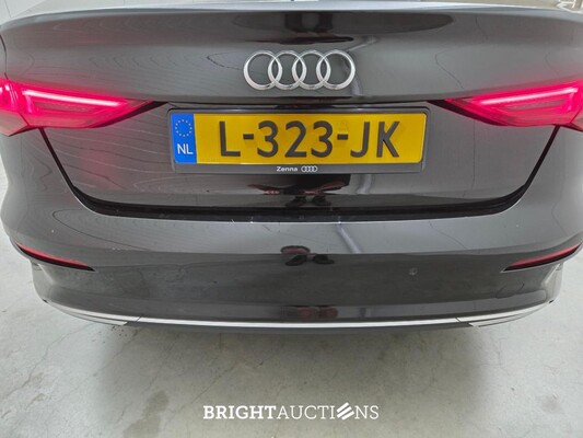 Audi A3 Limousine 30 Business edition TFSI 110pk 2021 (Origineel-NL), L-323-JK