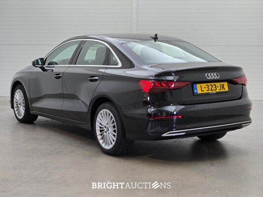 Audi A3 Limousine 30 Business edition TFSI 110pk 2021 (Origineel-NL), L-323-JK