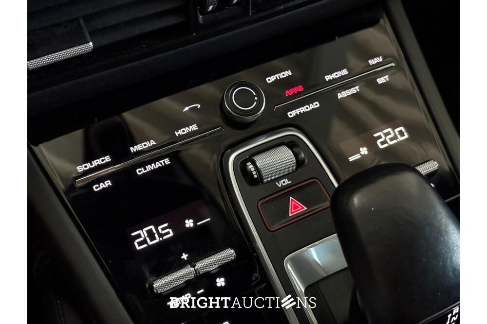 Porsche Cayenne E-Hybrid 3.0 476pk 2022 (Origineel-NL), R-348-FS