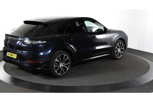 Porsche Cayenne E-Hybrid 3.0 476pk 2022 (Origineel-NL), R-348-FS
