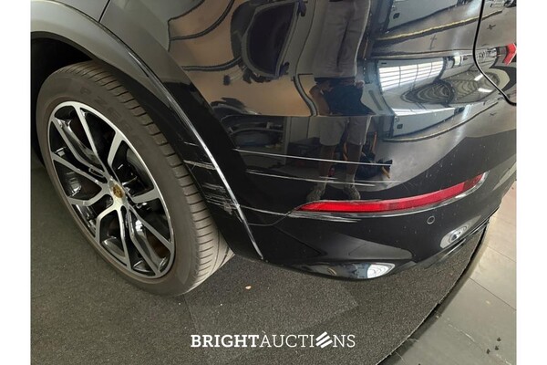 Porsche Cayenne E-Hybrid 3.0 476pk 2022 (Origineel-NL), R-348-FS