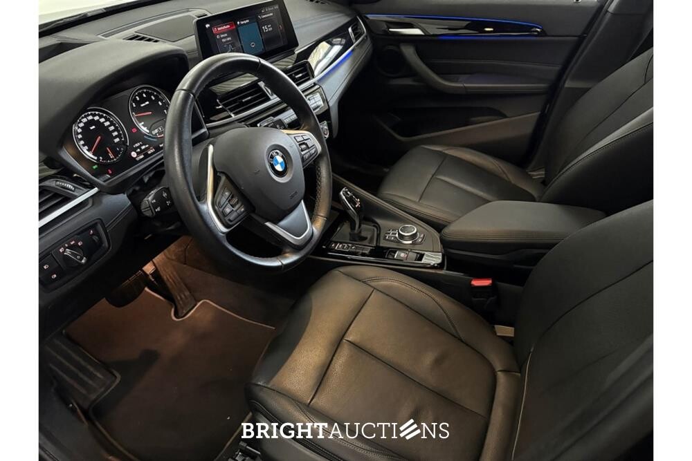 BMW X1 sDrive20i Business Edition Plus 178pk 2022 (Origineel-NL), P-014-GX