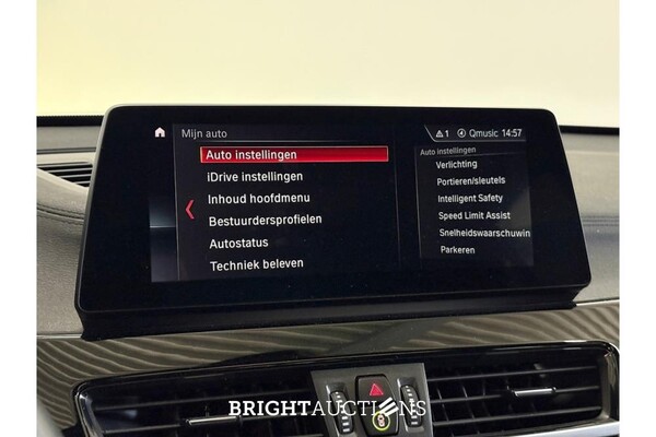 BMW X1 sDrive20i Business Edition Plus 178pk 2022 (Origineel-NL), P-014-GX