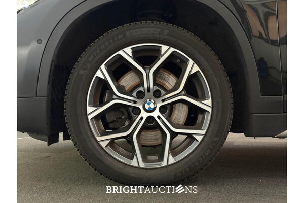 BMW X1 sDrive20i Business Edition Plus 178pk 2022 (Origineel-NL), P-014-GX