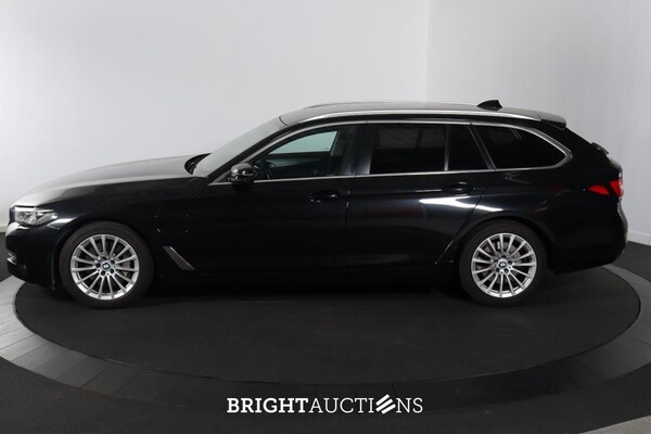 BMW 530e High Executive 292pk 2021 (Origineel-NL) 5-Serie, K-499-TN