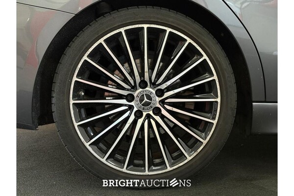 Mercedes-Benz C300 AMG Line 258pk 2021 (Origineel-NL) C-klasse, N-686-HT