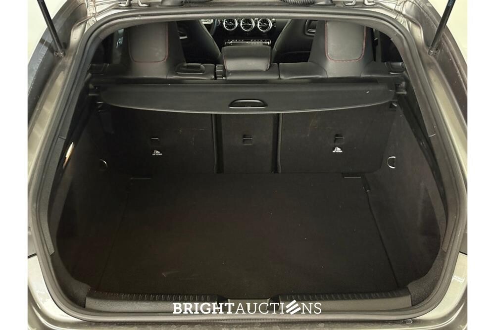 Mercedes-Benz CLA200 Business Solution AMG 163pk 2022 (Origineel-NL) CLA-Klasse, R-692-JH