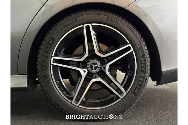 Mercedes-Benz CLA200 Business Solution AMG 163pk 2022 (Origineel-NL) CLA-Klasse, R-692-JH
