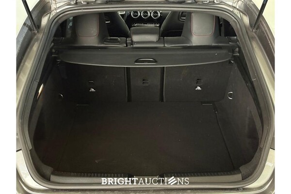 Mercedes-Benz CLA200 Business Solution AMG 163pk 2022 (Origineel-NL) CLA-Klasse, R-692-JH