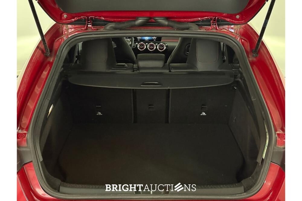 Mercedes-Benz CLA250 e Business Solution AMG Limited 262pk 2021 (Origineel-NL) CLA-Klasse, N-627-HK