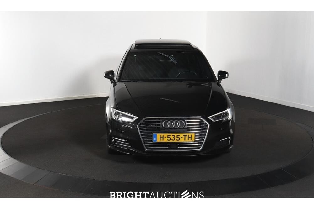 Audi A3 Sportback 40 e-tron Advance Sport 258pk 2020 (Origineel-NL), H-535-TH