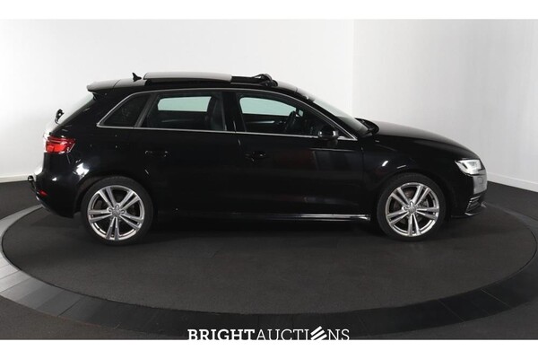 Audi A3 Sportback 40 e-tron Advance Sport 258pk 2020 (Origineel-NL), H-535-TH