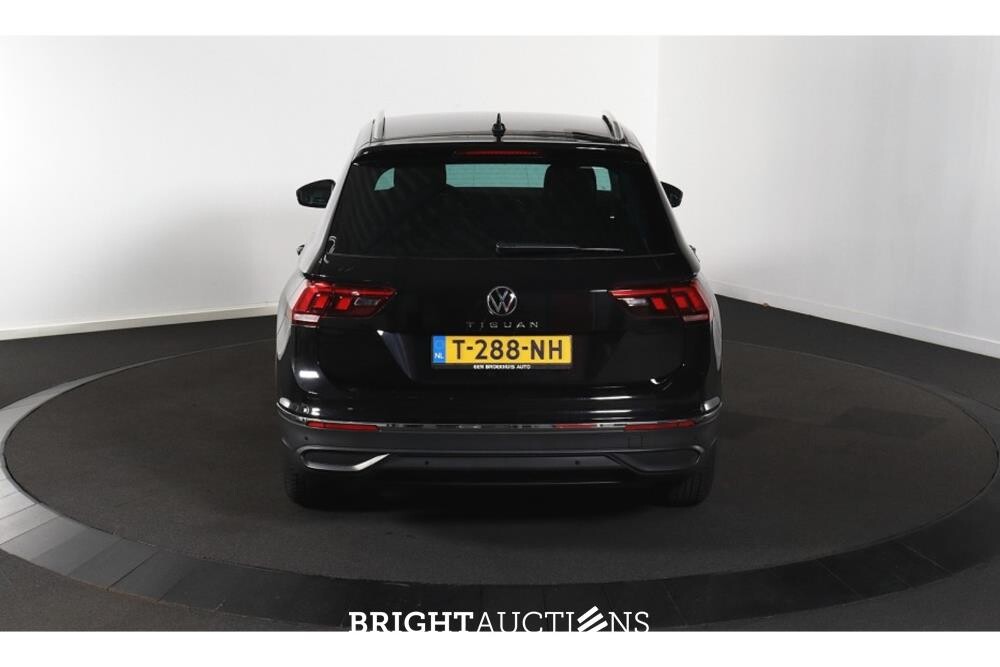 Volkswagen Tiguan Life Business 1.5 TSI 130pk 2023 (Origineel-NL), T-288-NH