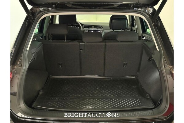 Volkswagen Tiguan Life Business 1.5 TSI 130pk 2023 (Origineel-NL), T-288-NH