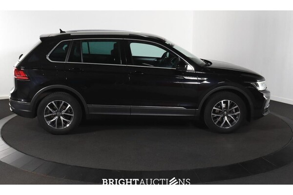 Volkswagen Tiguan Life Business 1.5 TSI 130pk 2023 (Origineel-NL), T-288-NH