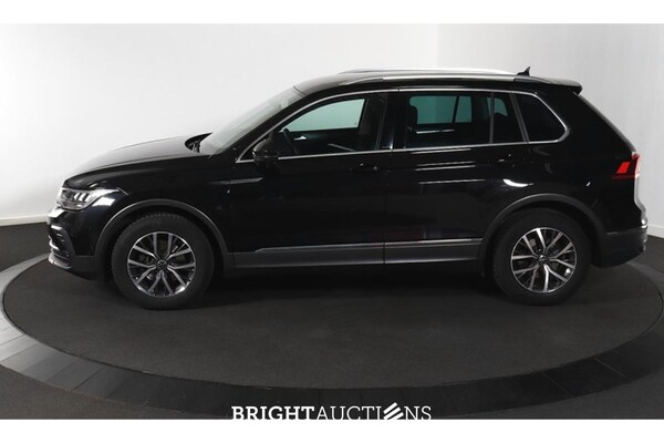 Volkswagen Tiguan Life Business 1.5 TSI 130pk 2023 (Origineel-NL), T-288-NH