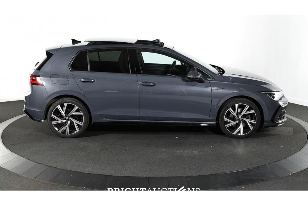 Volkswagen Golf eTSI R-Line Business 1.5 130pk 2022 (Origineel-NL), P-089-NN