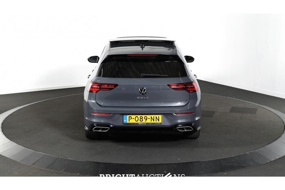 Volkswagen Golf eTSI R-Line Business 1.5 130pk 2022 (Origineel-NL), P-089-NN