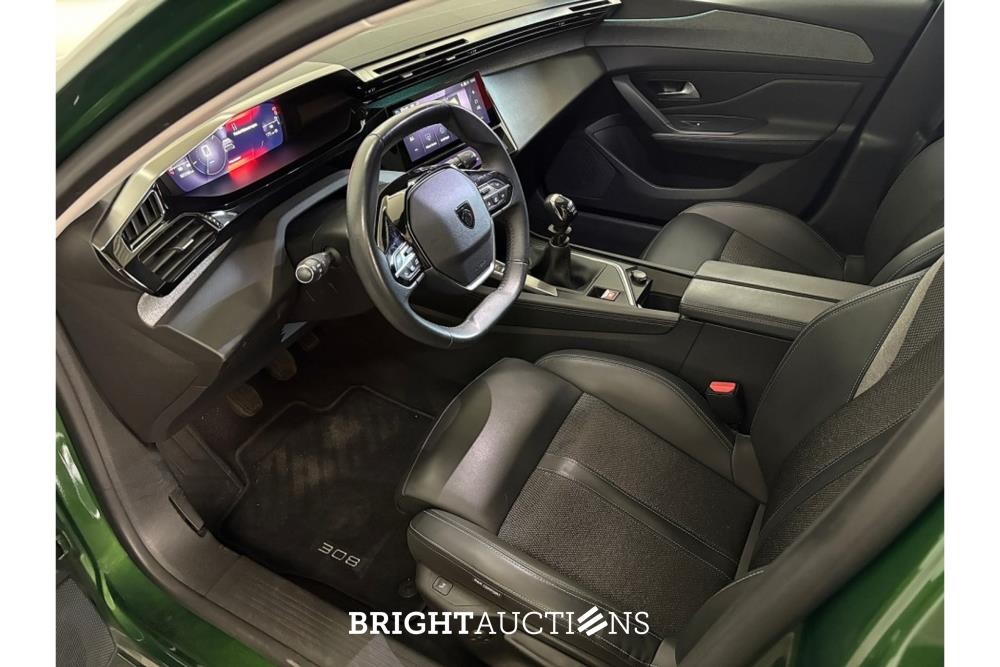 Peugeot 308 Allure Pack Business 1.2 PureTech 130pk 2022, P-488-VN