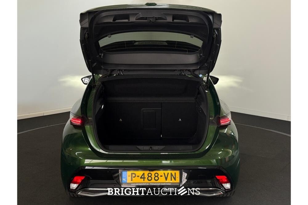 Peugeot 308 Allure Pack Business 1.2 PureTech 130pk 2022, P-488-VN