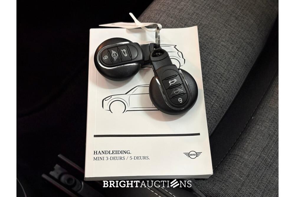 MINI Cooper Mini Camden Edition 1.5 136pk 2023 (Origineel-NL), X-556-FZ