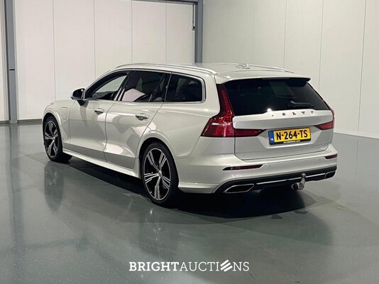 Volvo V60 T6 Recharge Inscription 2.0 AWD 341pk 2022 (Origineel-NL), N-264-TS