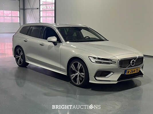 Volvo V60 T6 Recharge Inscription 2.0 AWD 341pk 2022 (Origineel-NL), N-264-TS