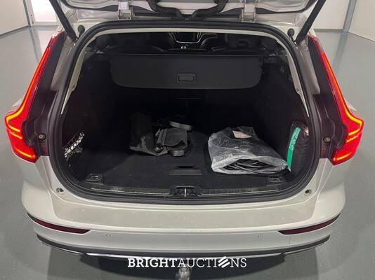 Volvo V60 T6 Recharge Inscription 2.0 AWD 341pk 2022 (Origineel-NL), N-264-TS