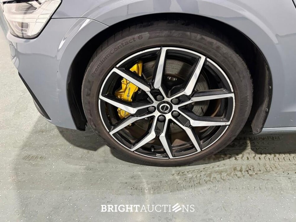Volvo V60 T8 Plug-in Hybrid Polestar Engineered 2.0 AWD 455pk 2024 (Origineel-NL), Z-495-KG