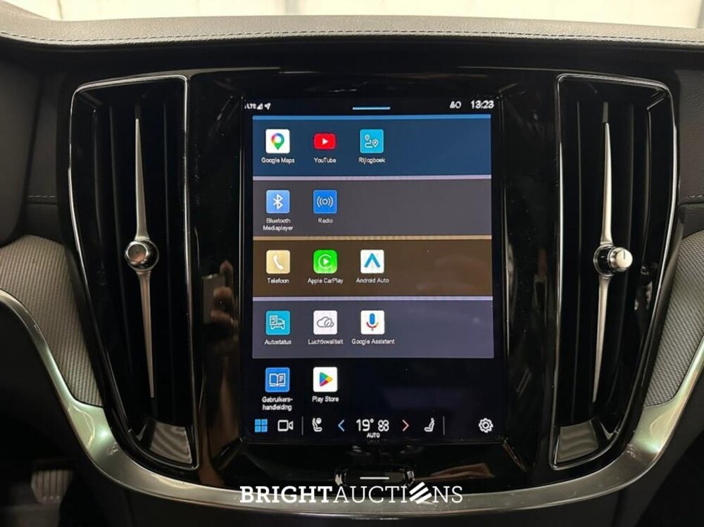 Volvo V60 T8 Plug-in Hybrid Polestar Engineered 2.0 AWD 455pk 2024 (Origineel-NL), Z-495-KG