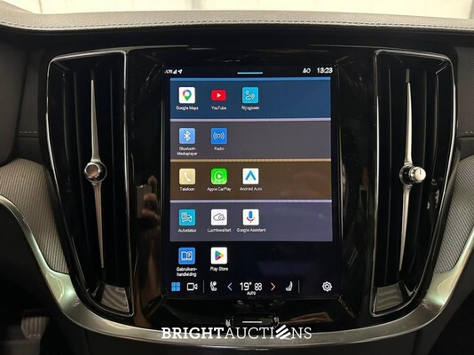 Volvo V60 T8 Plug-in Hybrid Polestar Engineered 2.0 AWD 455pk 2024 (Origineel-NL), Z-495-KG