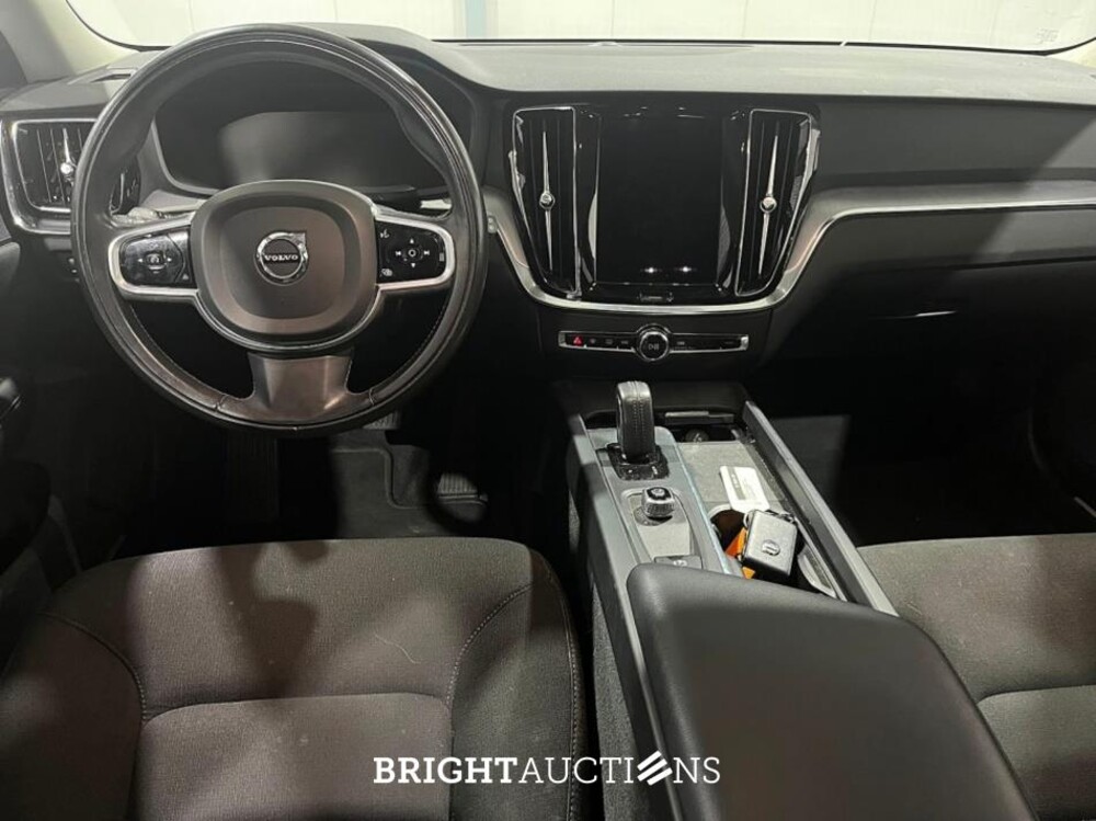 Volvo V60 B3 Business Pro 2.0 163pk 2021 (Origineel-NL), K-363-JP