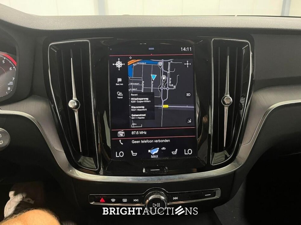 Volvo V60 B3 Business Pro 2.0 163pk 2021 (Origineel-NL), K-363-JP