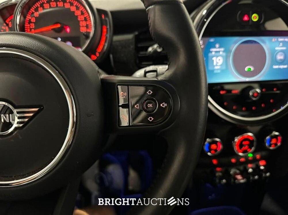 MINI Cooper Mini Business Edition 5-Drs 1.5 136pk 2023 (Origineel-NL), X-091-FF