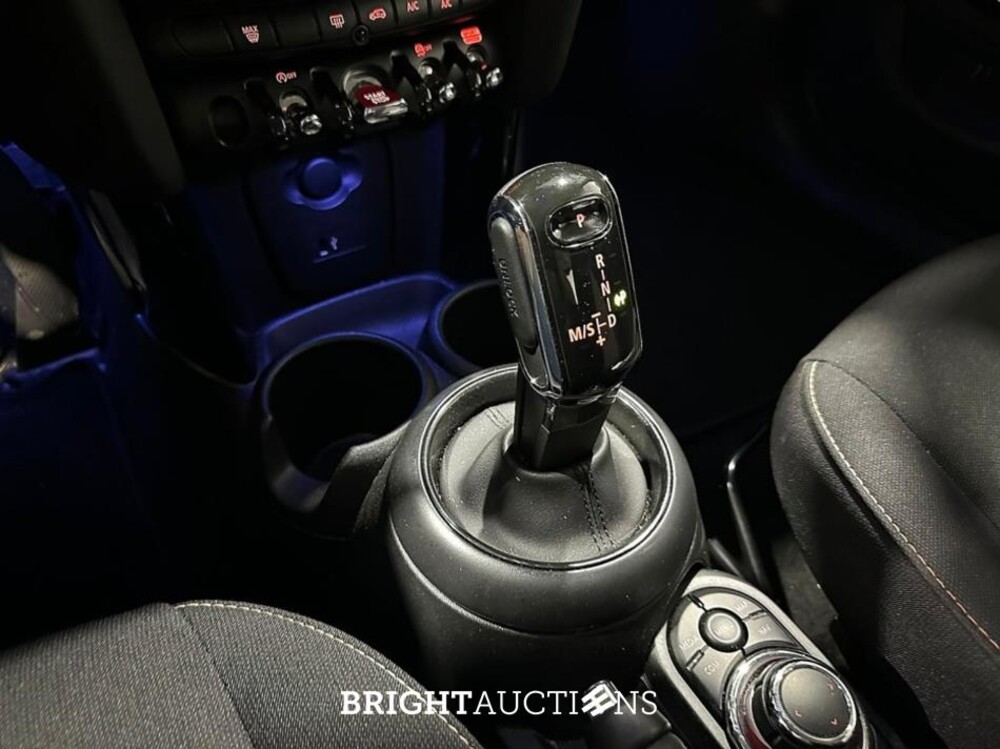 MINI Cooper Mini Business Edition 5-Drs 1.5 136pk 2023 (Origineel-NL), X-091-FF