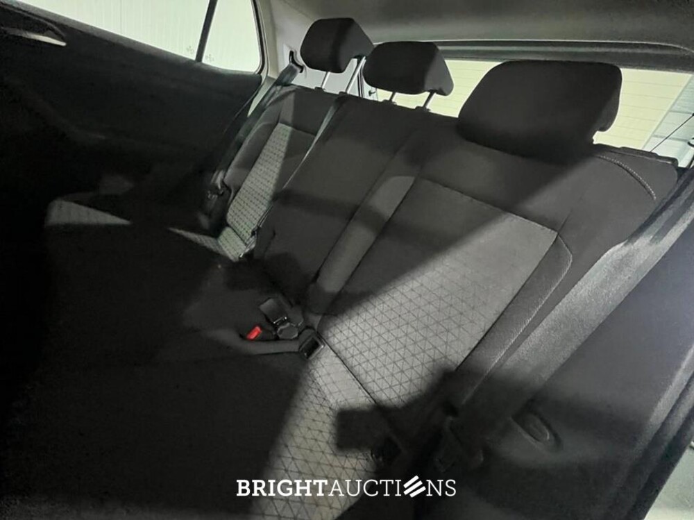 Volkswagen T-Cross Life 1.0 TSI 95pk 2021 (Origineel-NL), L-677-DG