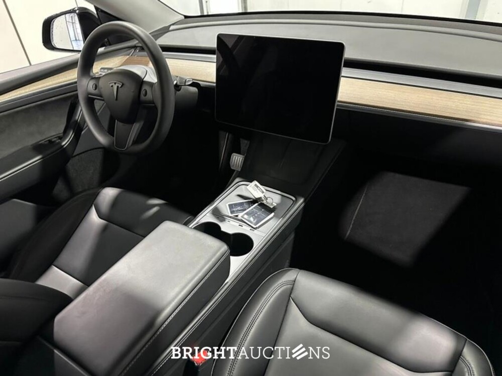 Tesla Model Y Long Range RWD 75 kWh 351pk 2024 (Origineel-NL), GND-55-H