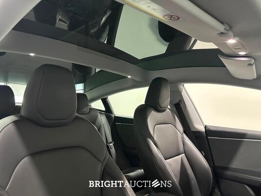Tesla Model 3 RWD 60 kWh 283pk 2024 (Origineel-NL), GGG-76-B